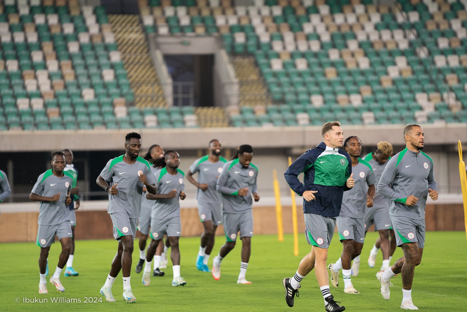Tomaž Zorec leading Nigeria Super Eagles training